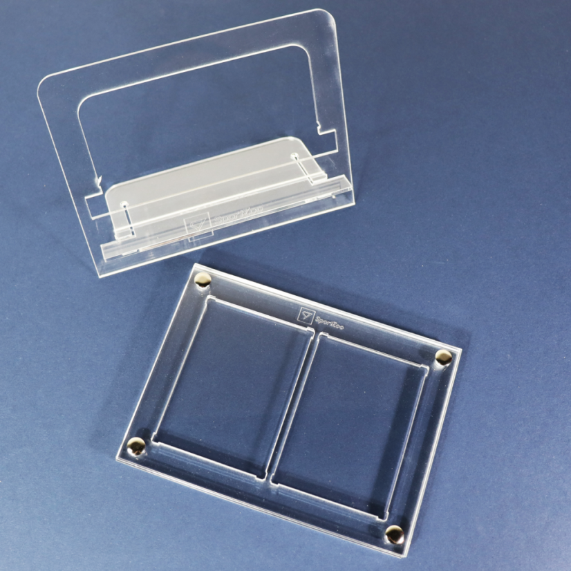 Holder 2x1 for 2 cards 180PT with a stand.