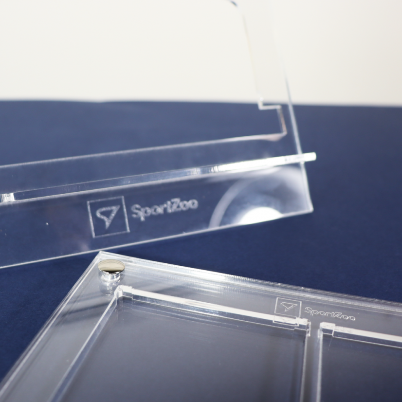 Holder 2x1 for 2 cards 180PT with a stand.